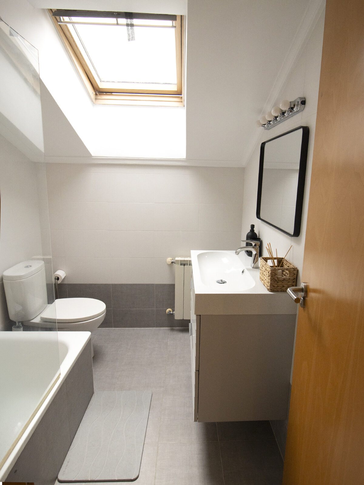 Baño del Ático Akiver